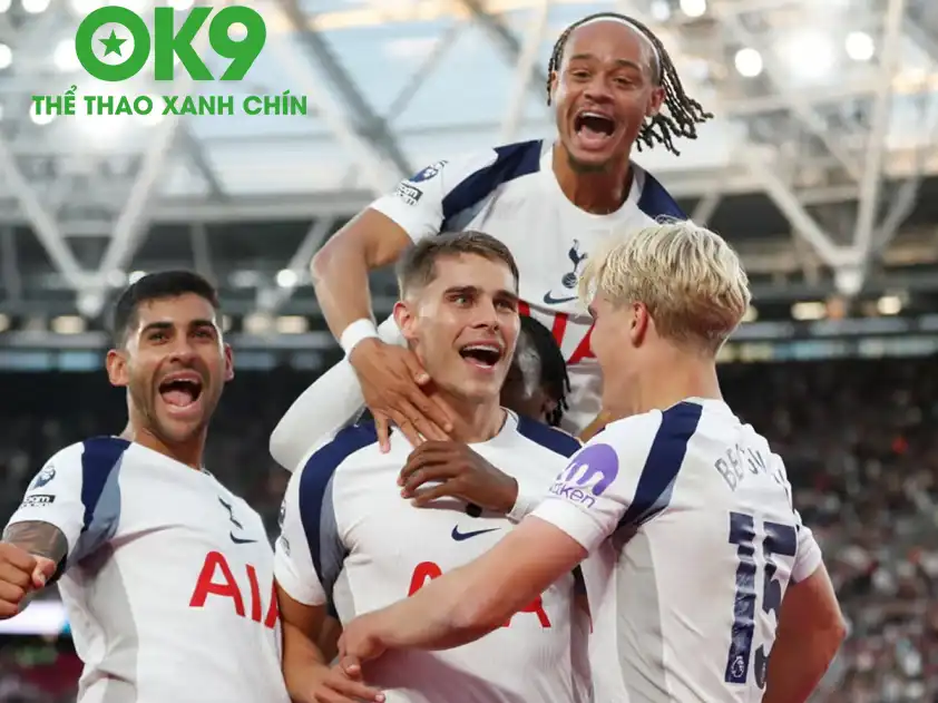 Tottenham đang đứng ở vị trí thứ 14 trên bảng xếp hạng Ngoại hạng Anh (Ảnh: ESPN) Tottenham đang đứng ở vị trí thứ 14 trên bảng xếp hạng Ngoại hạng Anh (Ảnh: ESPN)